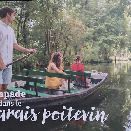 St Pierre 別荘 Mellé